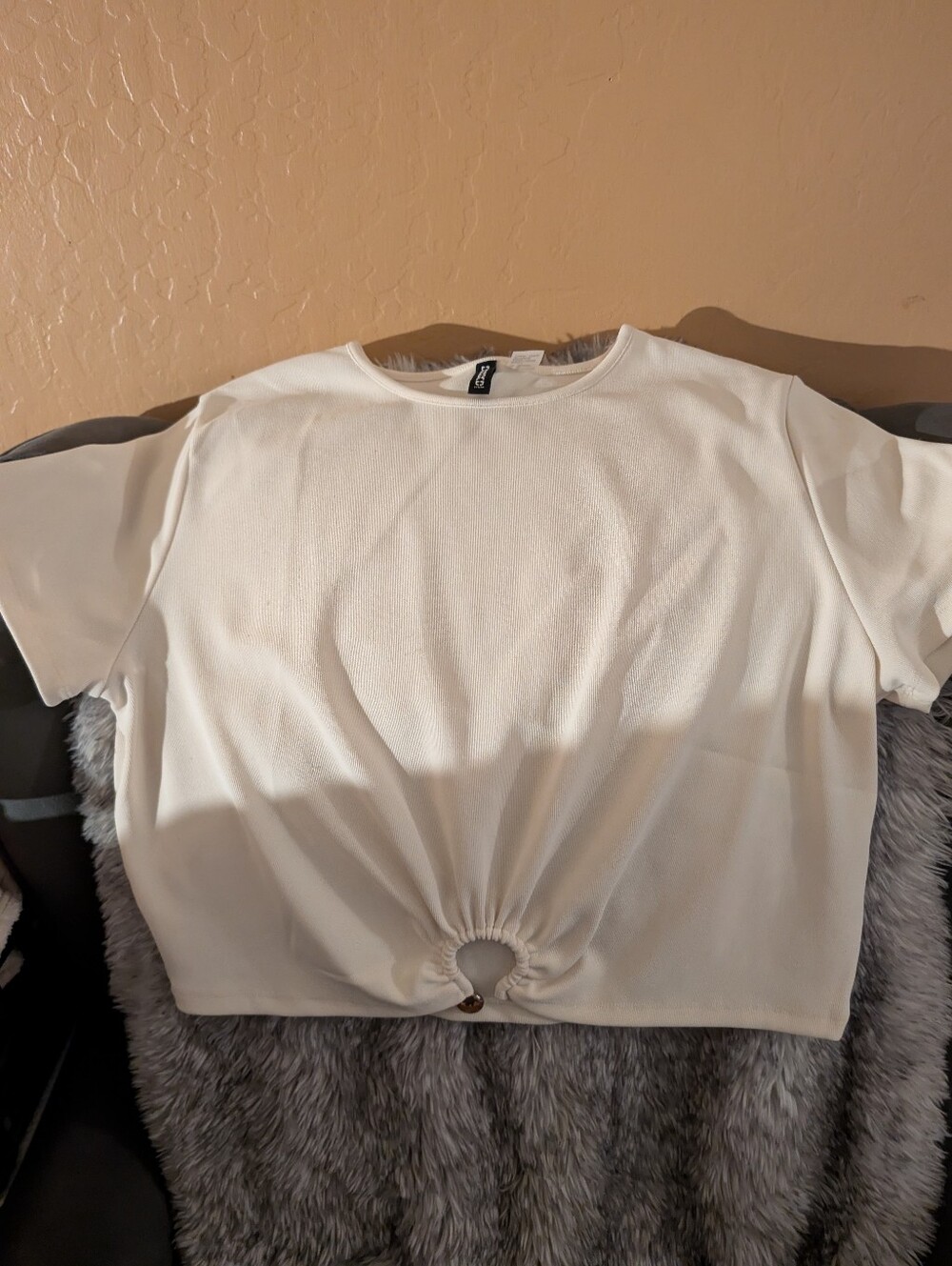 Divided White Short Sleeve Tee with Front Ring Gather